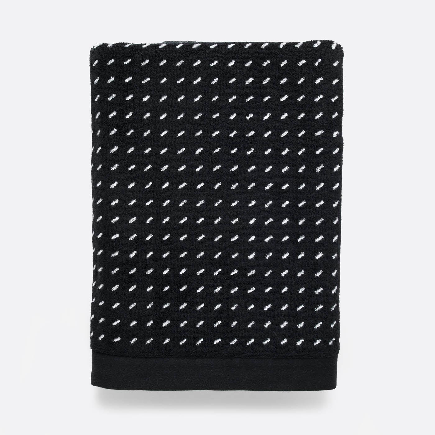 Black and sale white bath towels