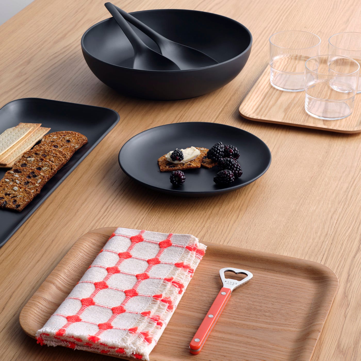 Ekobo Dinnerware