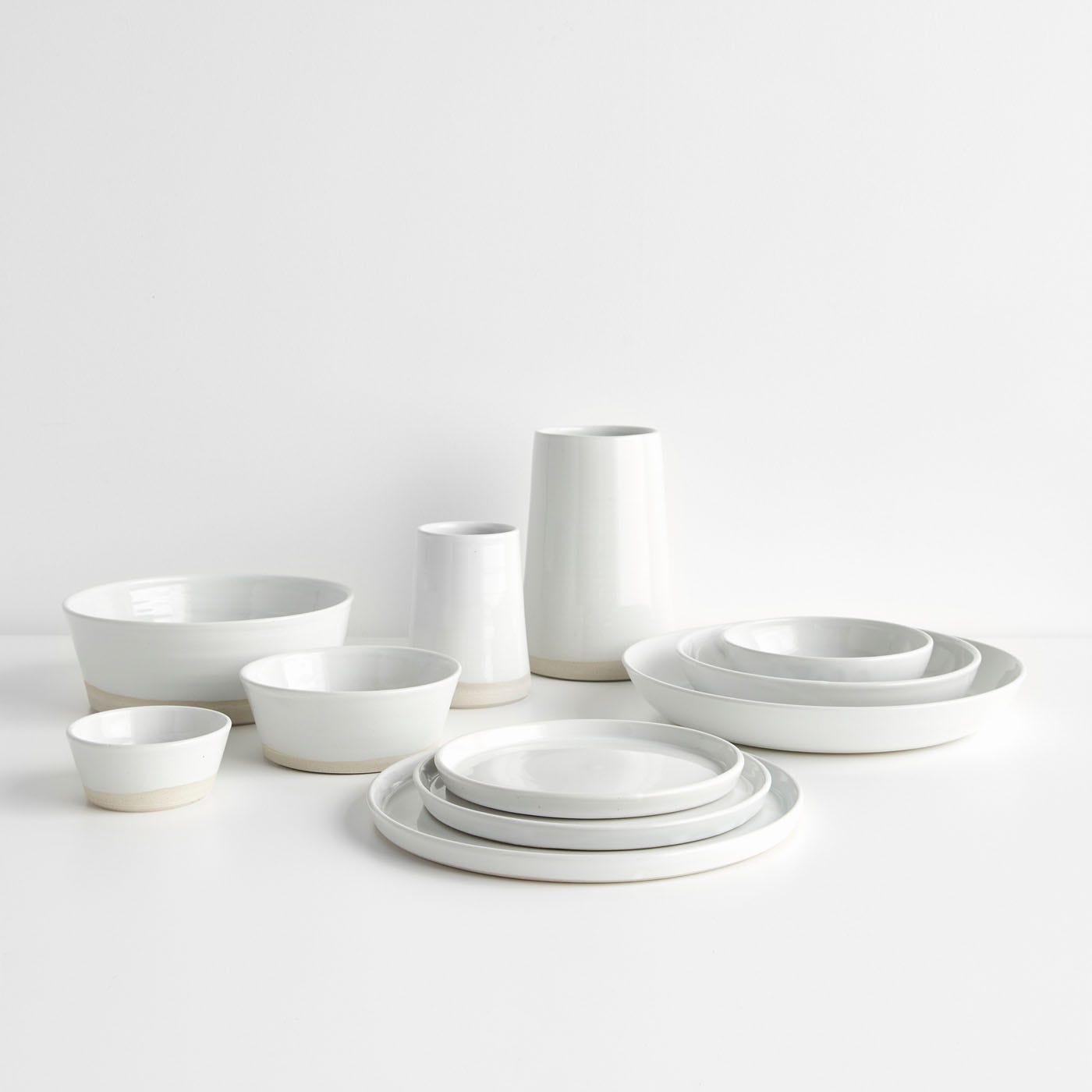 Thrown Gloss White Dinnerware Collection Unison