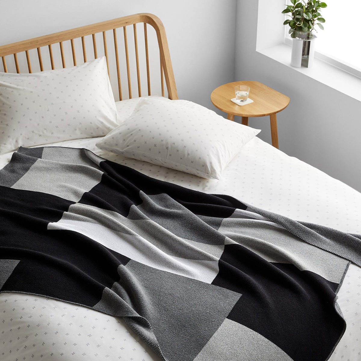 Blankets + Quilts